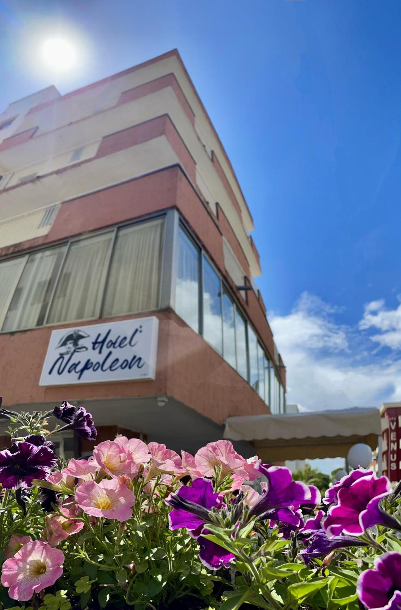 Hotel Napoleon Riccione Eksteriør billede