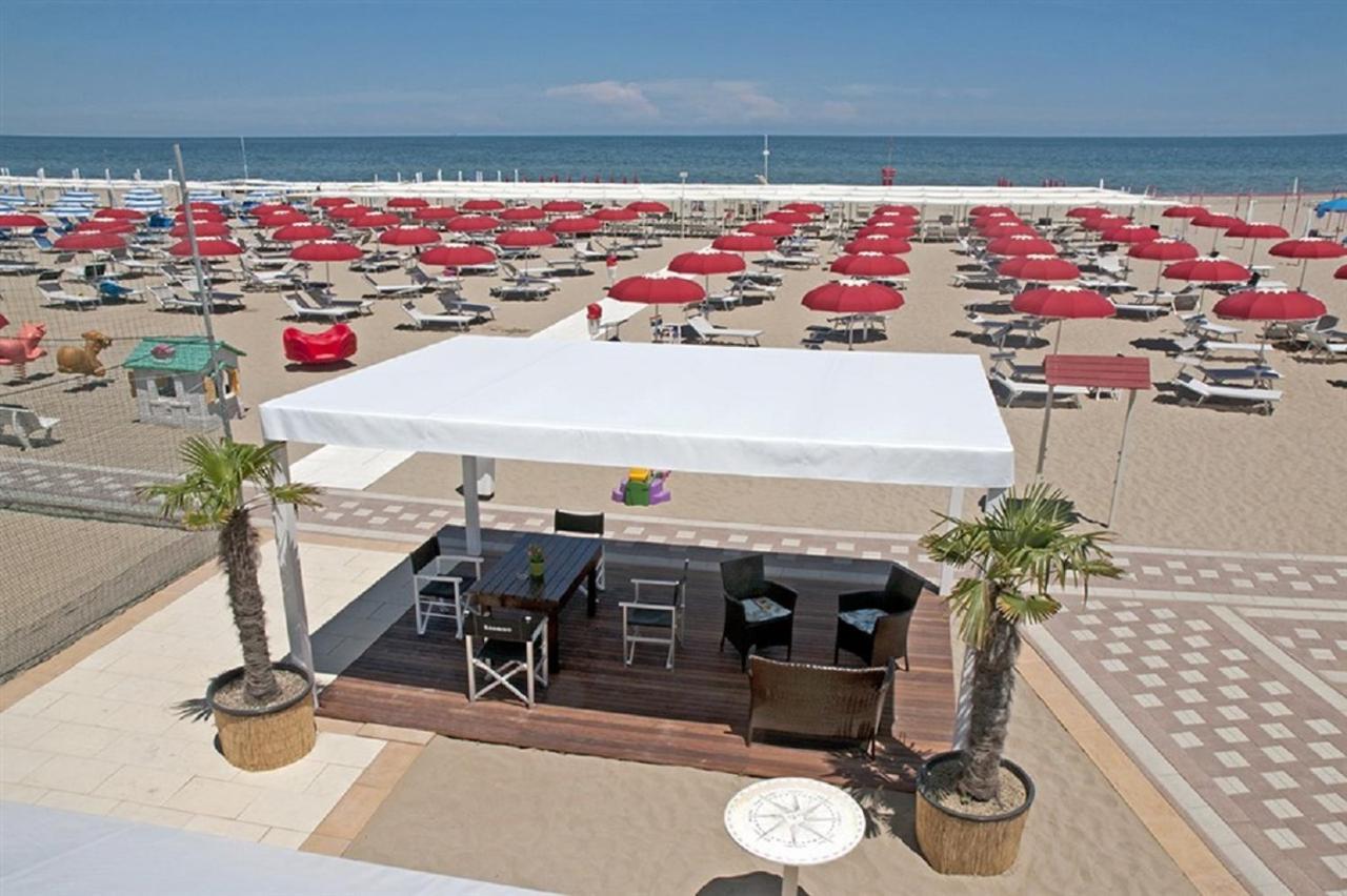 Hotel Napoleon Riccione Eksteriør billede