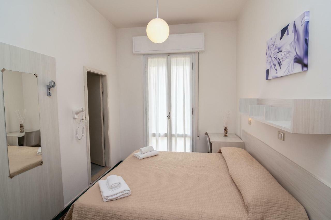 Hotel Napoleon Riccione Eksteriør billede