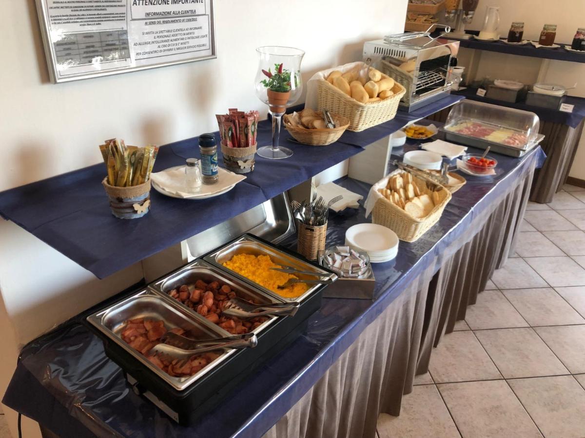 Hotel Napoleon Riccione Eksteriør billede