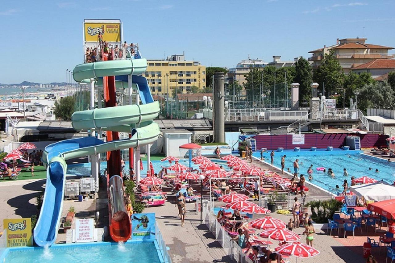 Hotel Napoleon Riccione Eksteriør billede